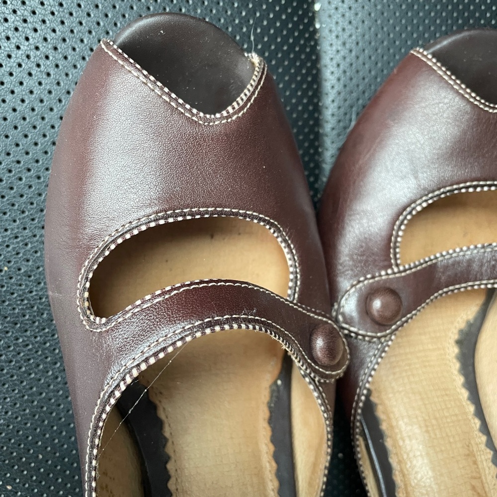 Brown Leather Mary Jane Shoes